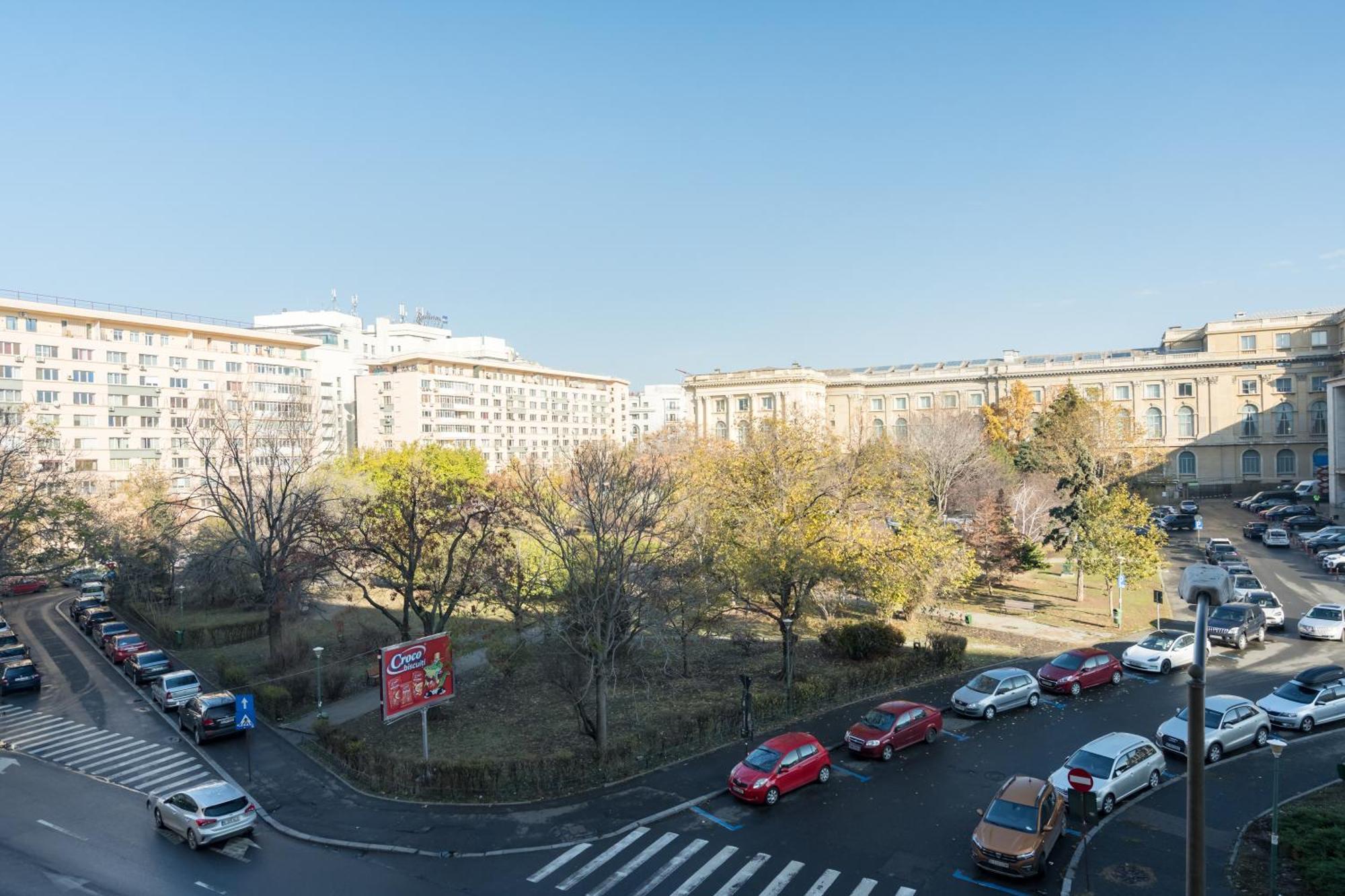 Top Location With Iconic View - Sala Palatului Bucharest Exterior photo