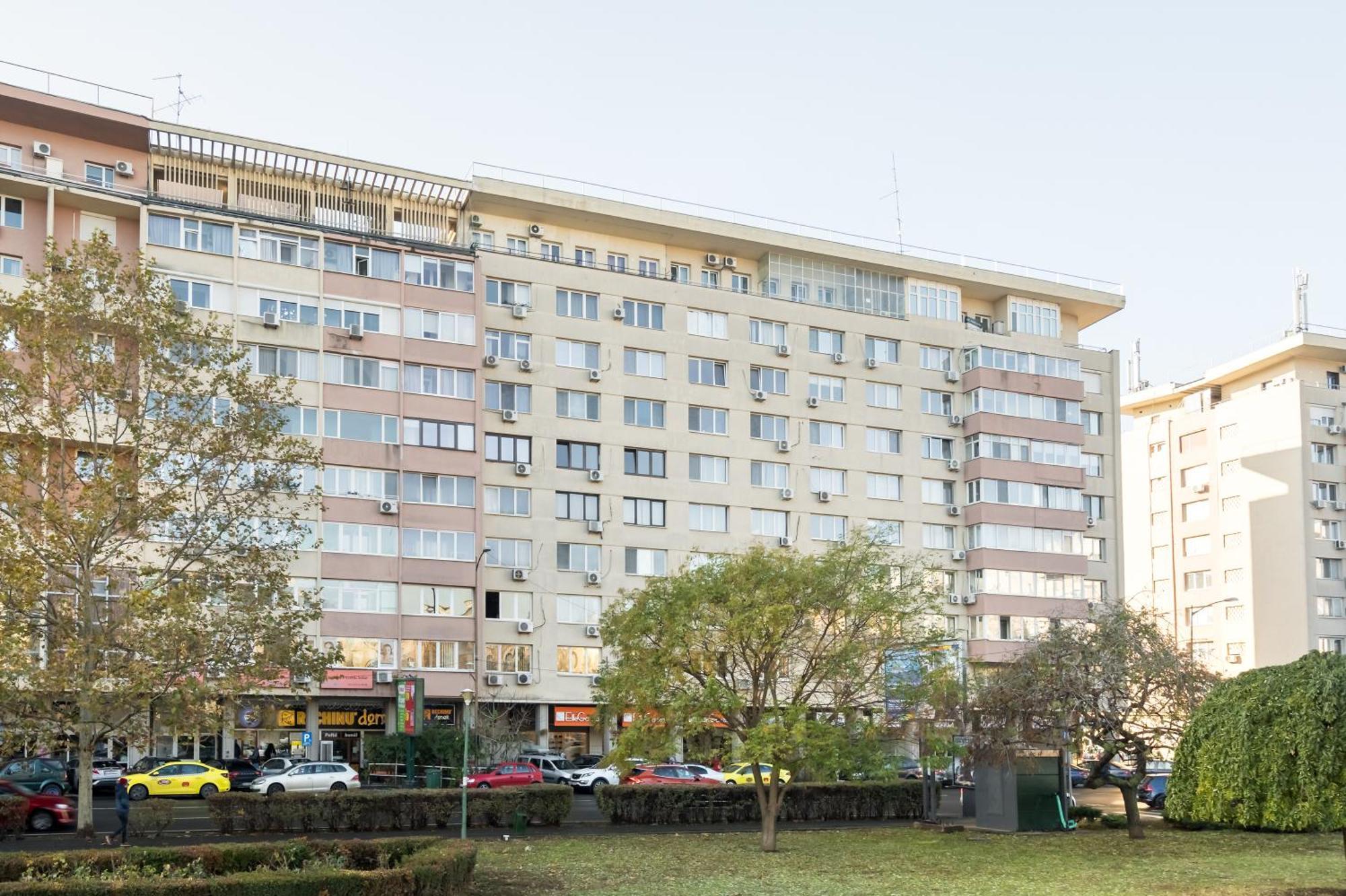 Top Location With Iconic View - Sala Palatului Bucharest Exterior photo